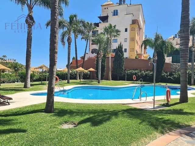 4 bedroom Penthouse for sale in Almuñécar with pool garage - € 455,000 (Ref: 9614772)