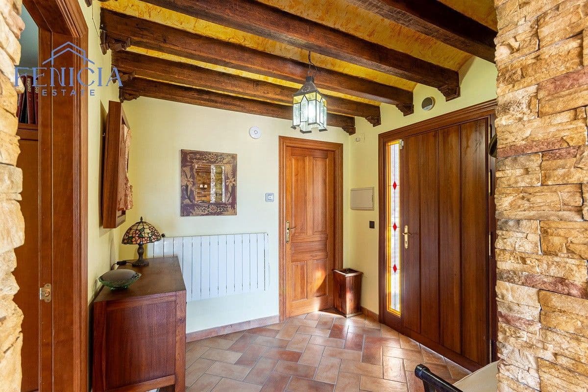 5 makuuhuone Huvila myytävänä paikassa Almunecar mukana 
autotalli - 950 000 € (Ref: 9655705)