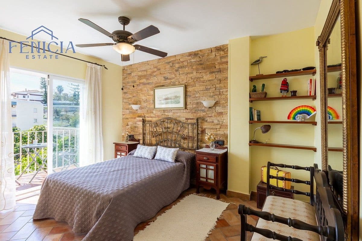 5 makuuhuone Huvila myytävänä paikassa Almunecar mukana 
autotalli - 950 000 € (Ref: 9655705)