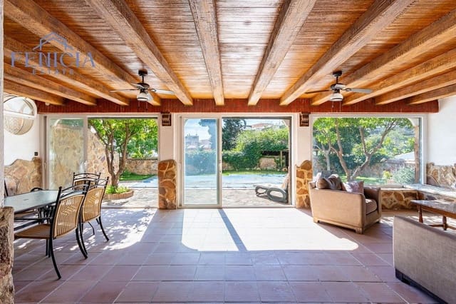 5 makuuhuone Huvila myytävänä paikassa Almuñécar mukana 
autotalli - 950 000 € (Ref: 9655705)