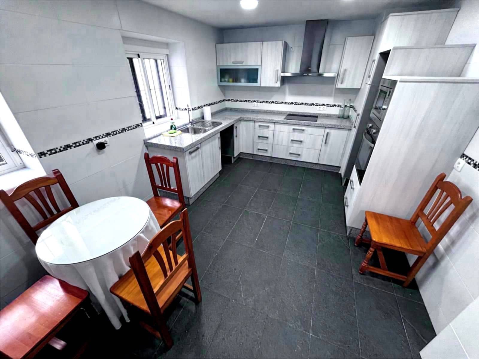 3 bedroom Townhouse for sale in Salobrena - € 140,000 (Ref: 9694756)