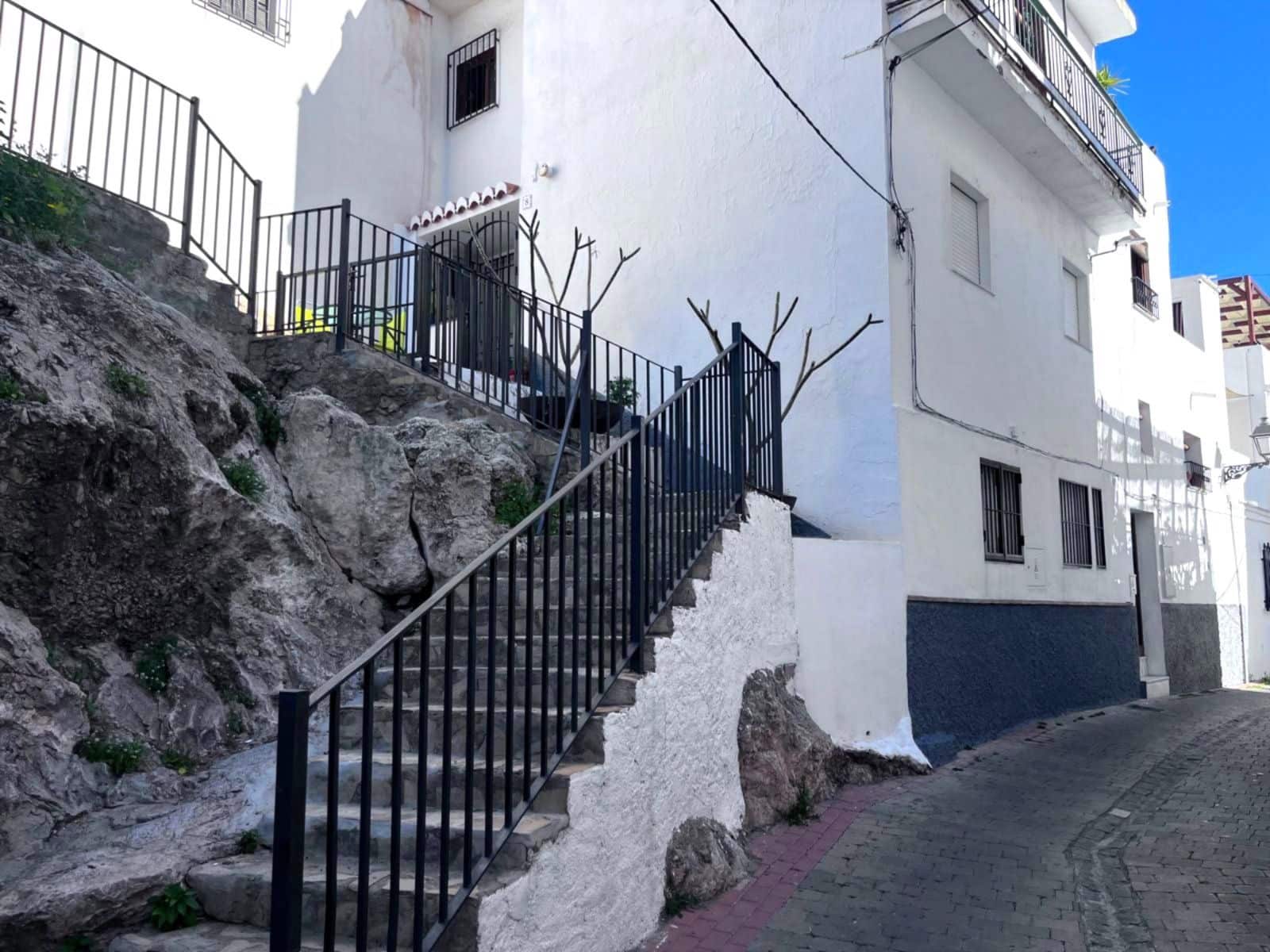 3 bedroom Townhouse for sale in Salobrena - € 140,000 (Ref: 9694756)