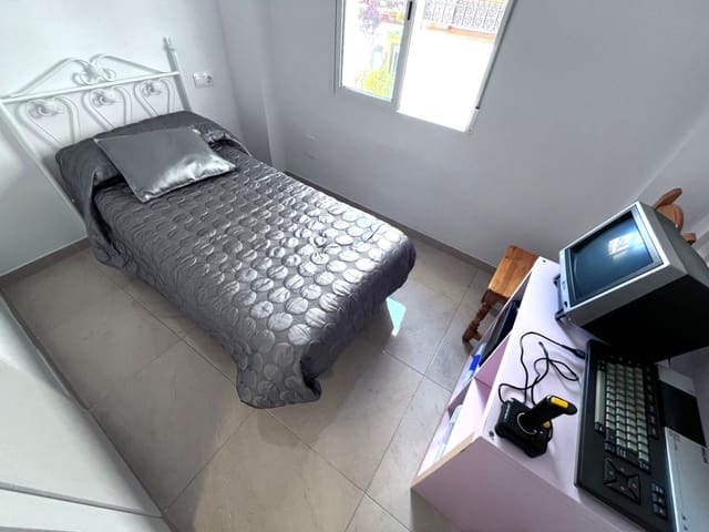 3 bedroom Townhouse for sale in Salobreña - € 140,000 (Ref: 9694756)