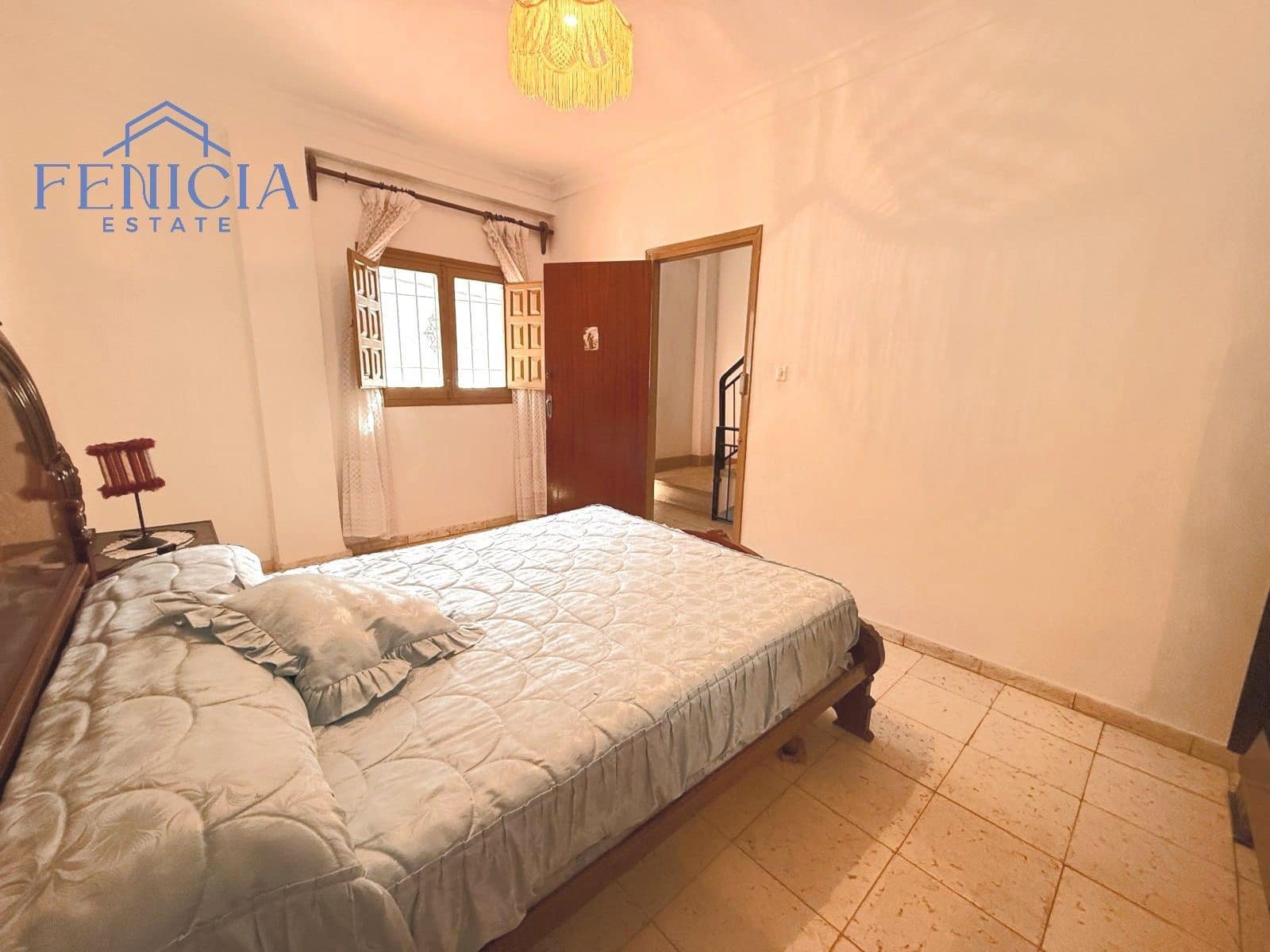 5 bedroom Townhouse for sale in Otivar - € 165,000 (Ref: 9700478)