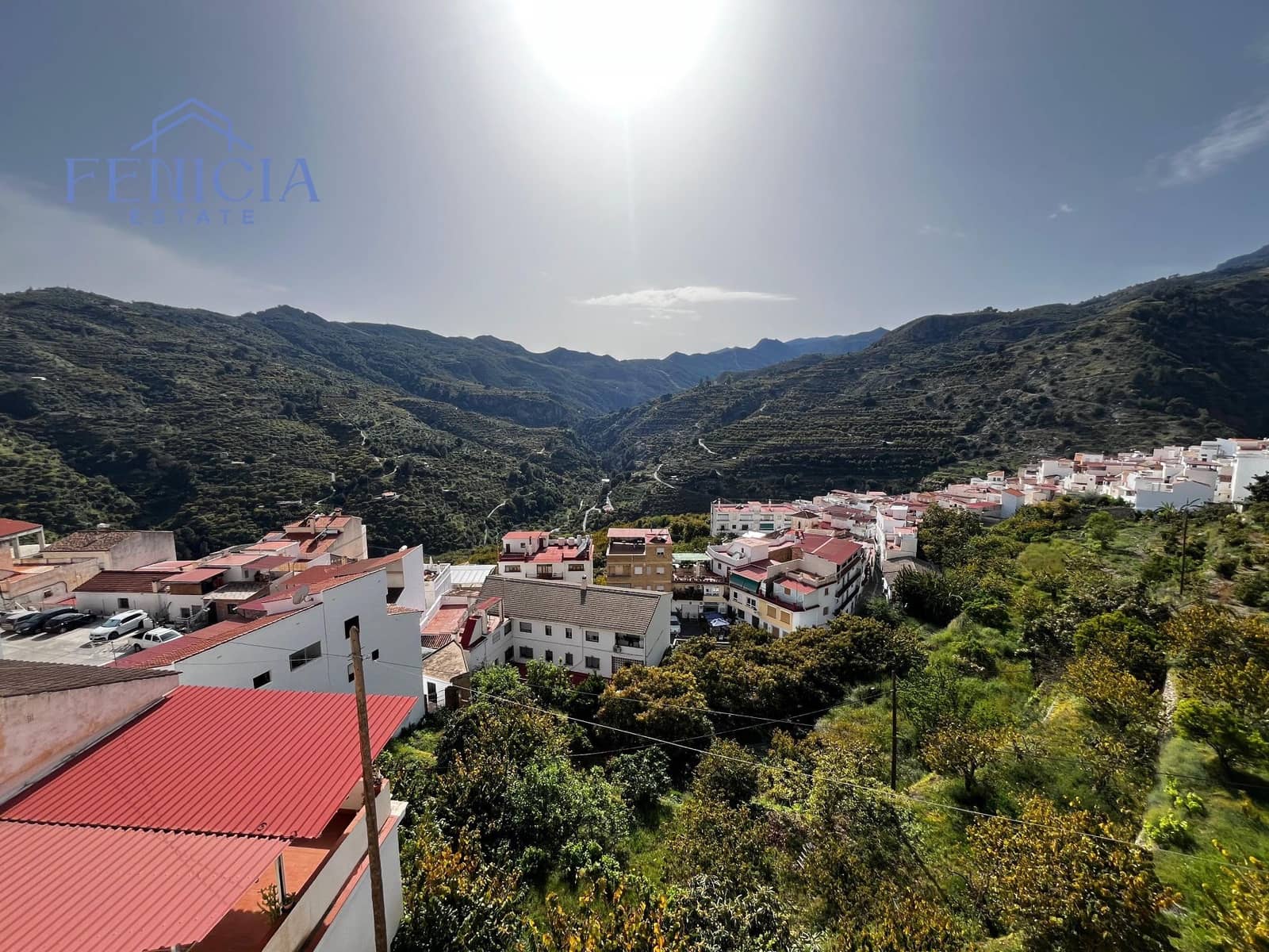 5 bedroom Townhouse for sale in Otivar - € 165,000 (Ref: 9700478)