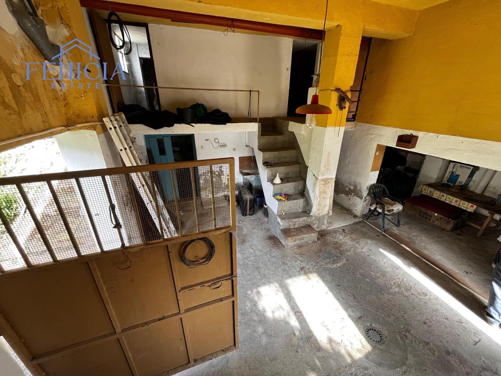 5 bedroom Townhouse for sale in Otivar - € 165,000 (Ref: 9700478)