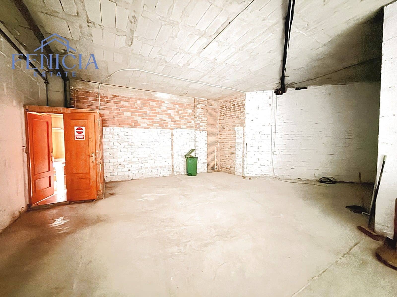 Commercial for rent in Almunecar - € 1,000 (Ref: 9719530)