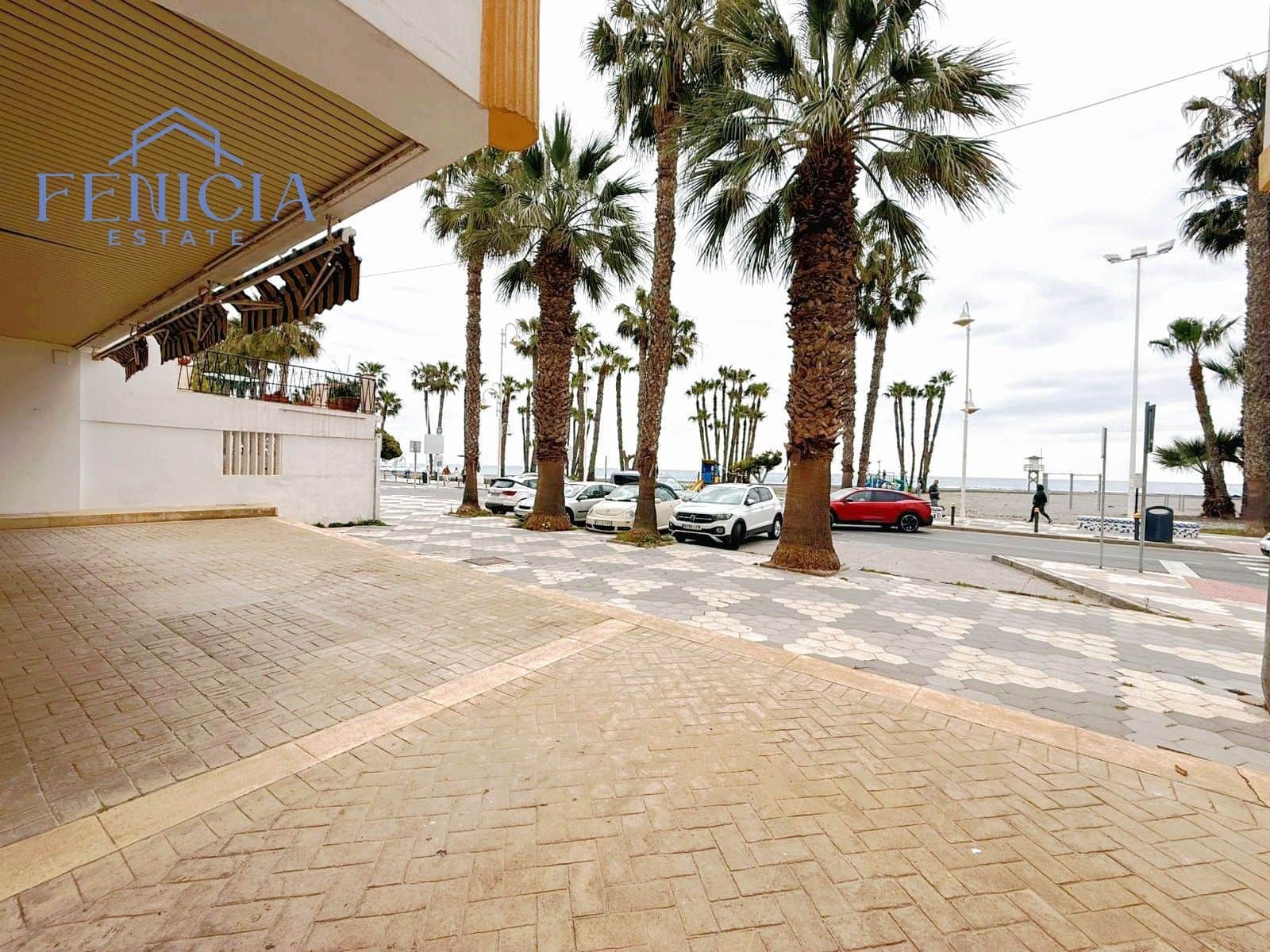 Commercial for rent in Almunecar - € 1,000 (Ref: 9719530)