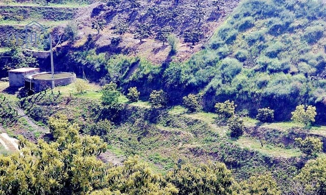 Finca/Landehus til salg i Itrabo - € 125.000 (Ref: 9788019)