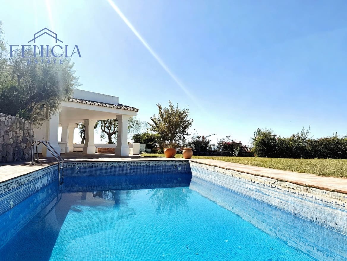 7 makuuhuone Huvila myytävänä paikassa Almunecar mukana uima-altaan 
autotalli - 930 000 € (Ref: 9788020)