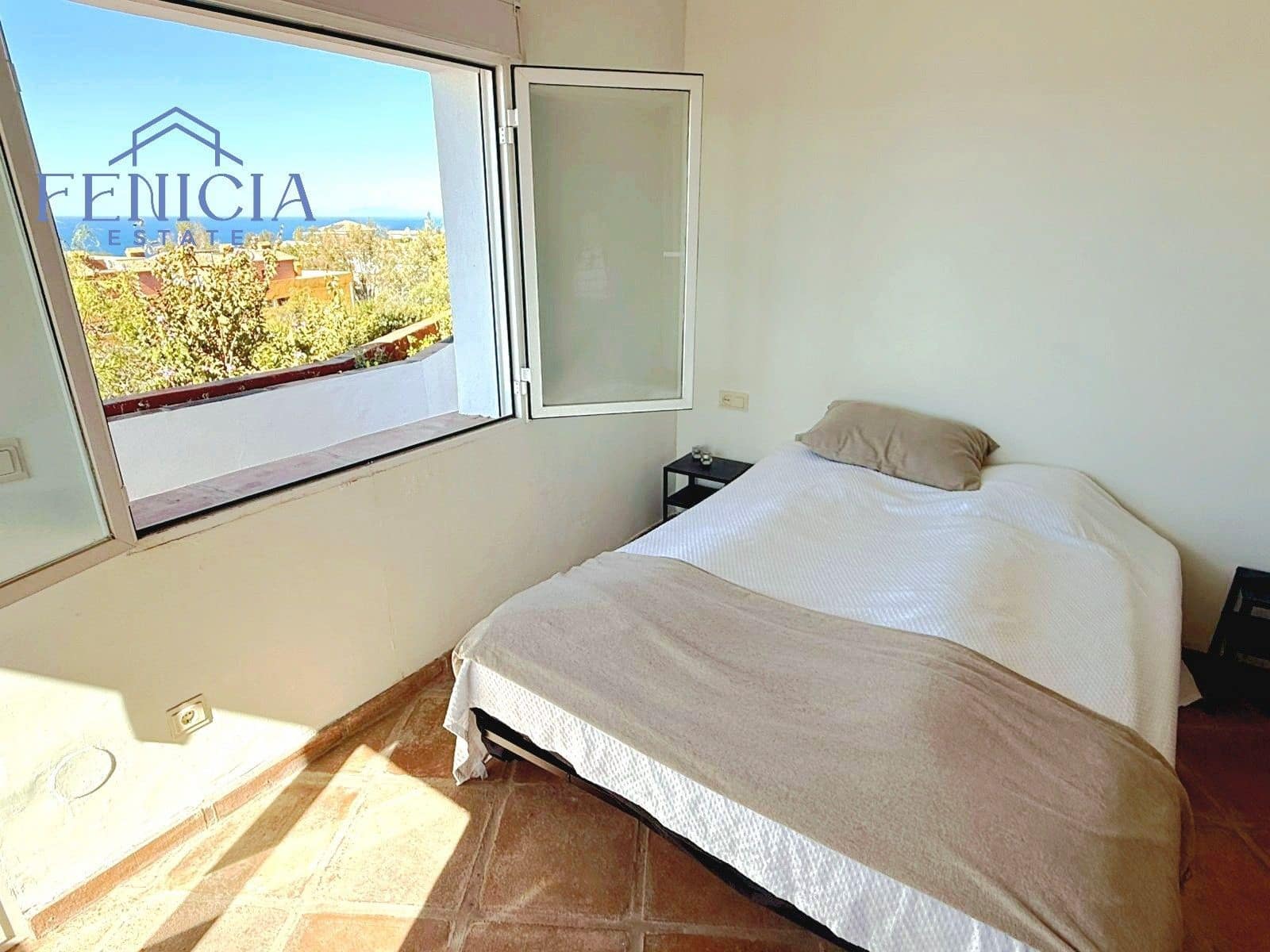 7 makuuhuone Huvila myytävänä paikassa Almunecar mukana uima-altaan 
autotalli - 930 000 € (Ref: 9788020)