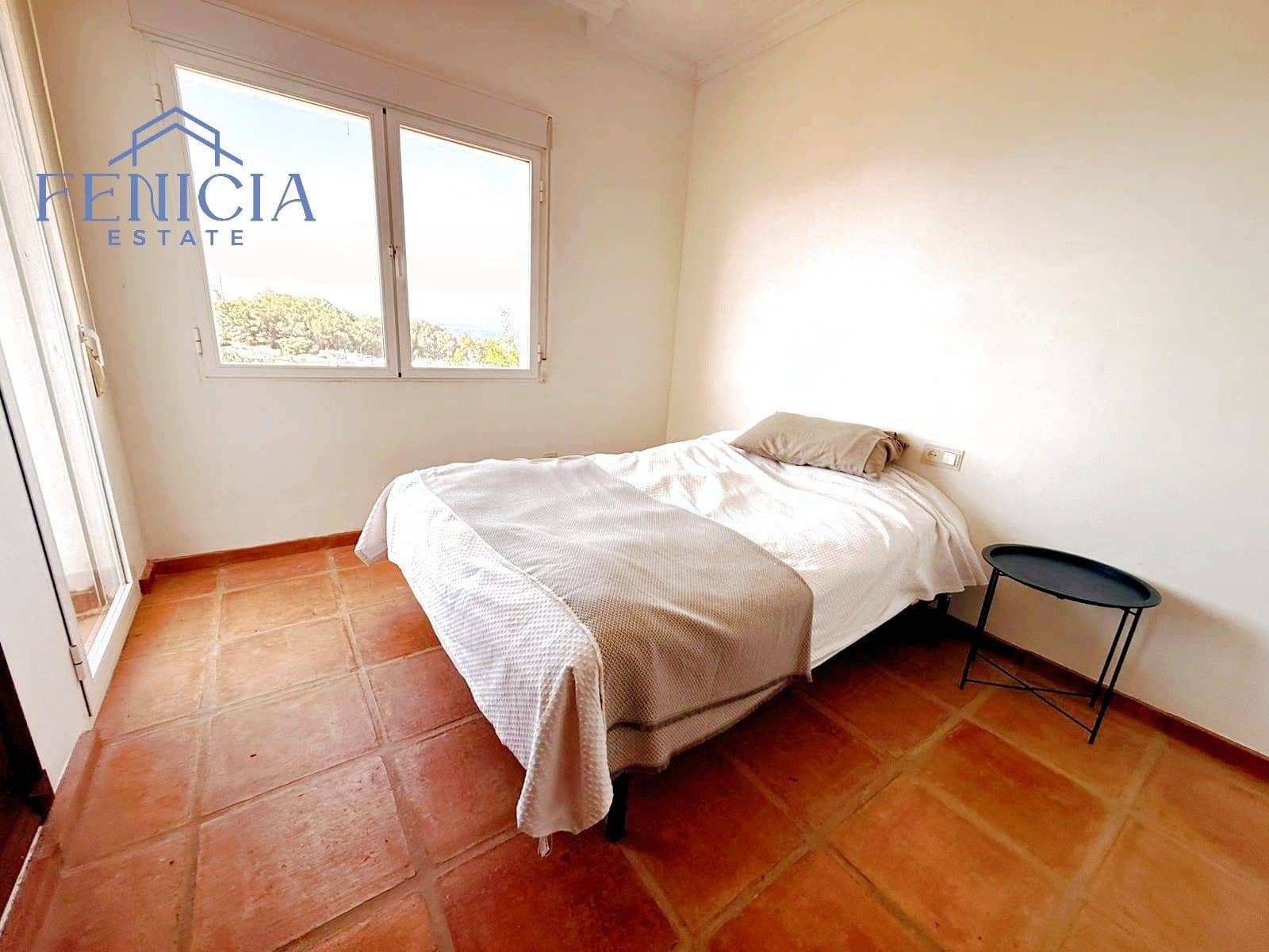 7 makuuhuone Huvila myytävänä paikassa Almunecar mukana uima-altaan 
autotalli - 930 000 € (Ref: 9788020)