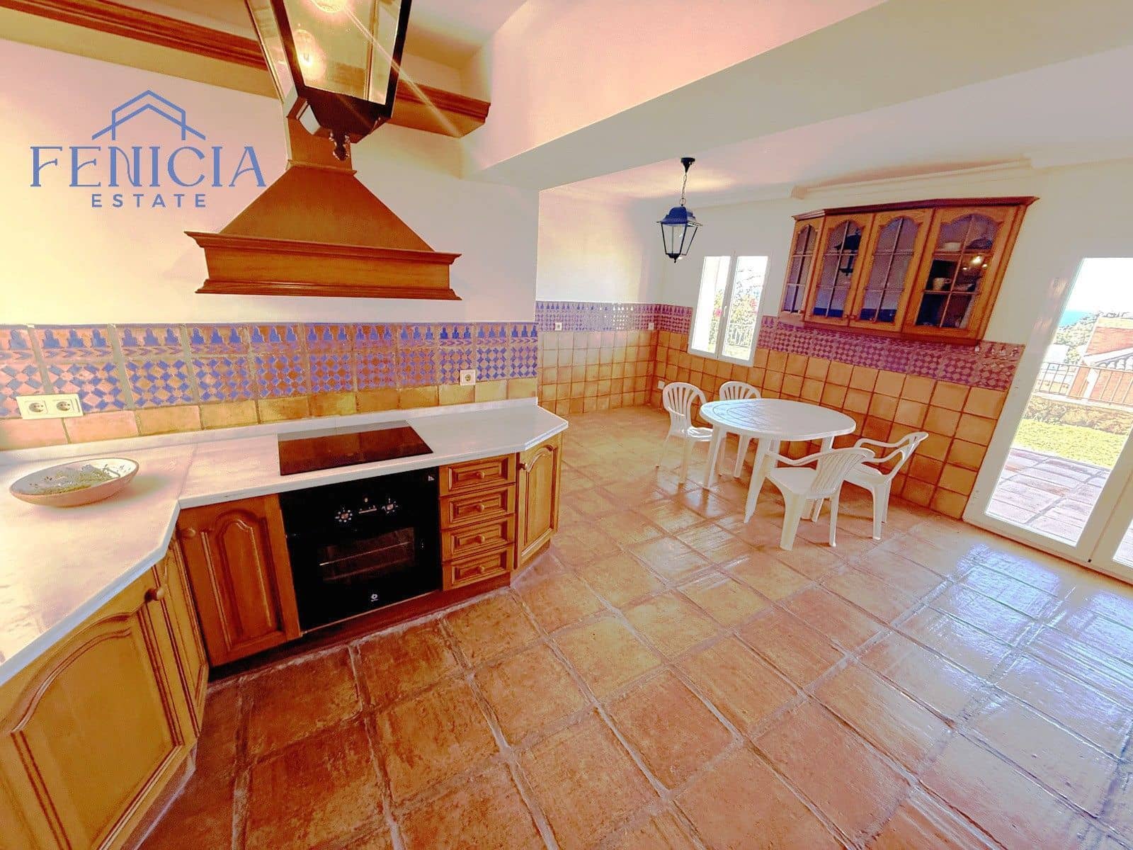 7 makuuhuone Huvila myytävänä paikassa Almunecar mukana uima-altaan 
autotalli - 930 000 € (Ref: 9788020)