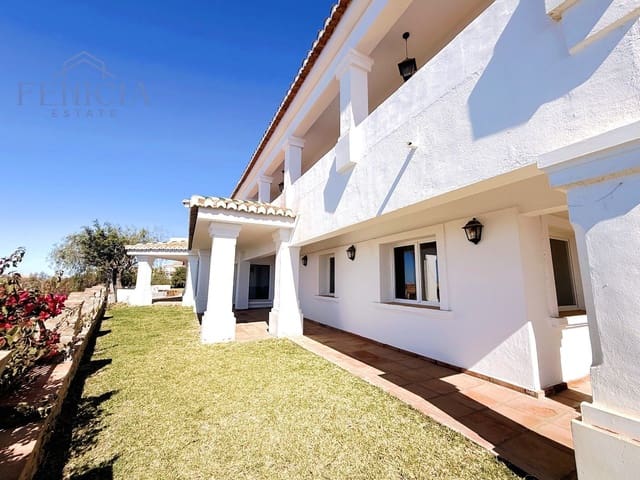 7 soveværelse Villa til salg i Almuñécar med swimmingpool garage - € 930.000 (Ref: 9788020)