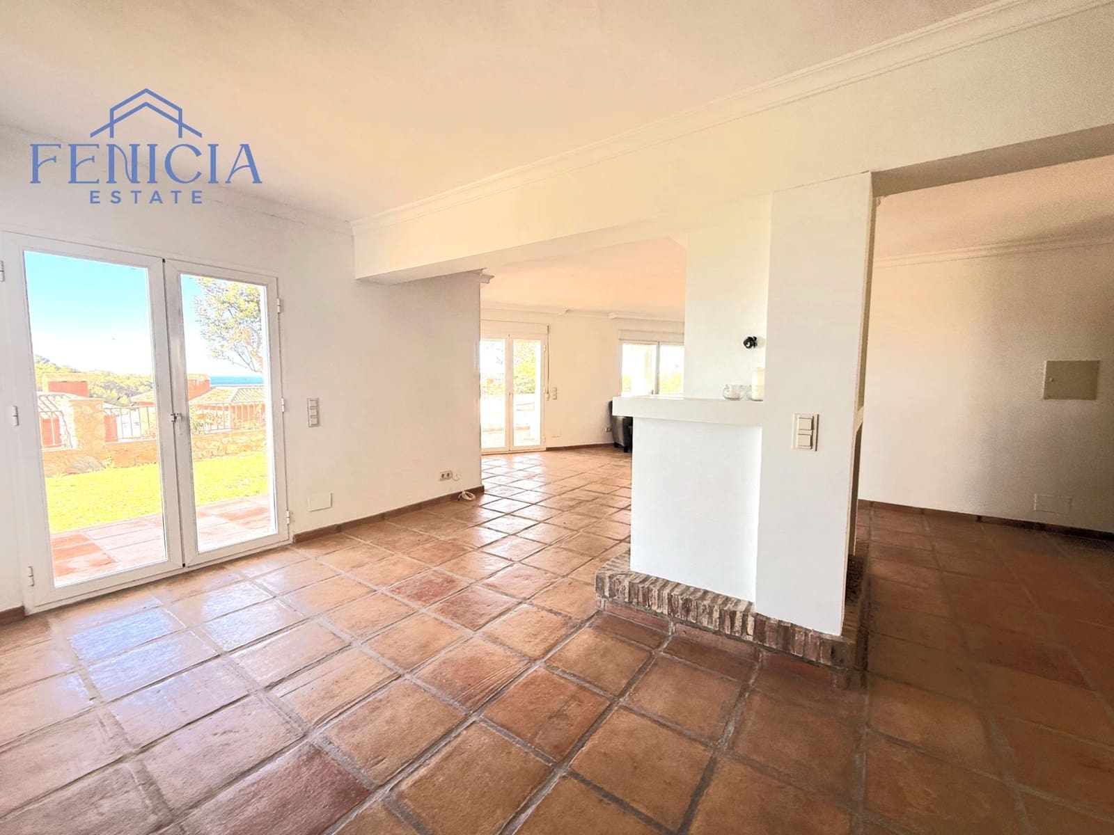 7 makuuhuone Huvila myytävänä paikassa Almunecar mukana uima-altaan 
autotalli - 930 000 € (Ref: 9788020)