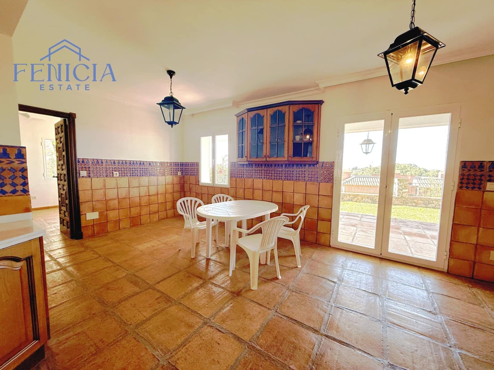 7 makuuhuone Huvila myytävänä paikassa Almunecar mukana uima-altaan 
autotalli - 930 000 € (Ref: 9788020)