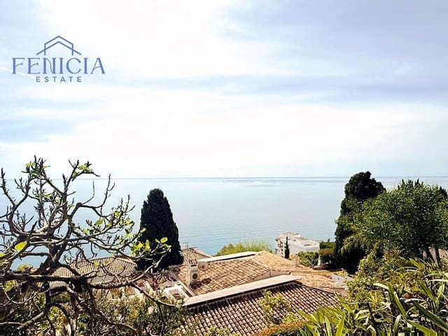 3 sypialnia Willa na sprzedaż w Almuñécar z basenem garażem - 650 000 € (Ref: 9790295)