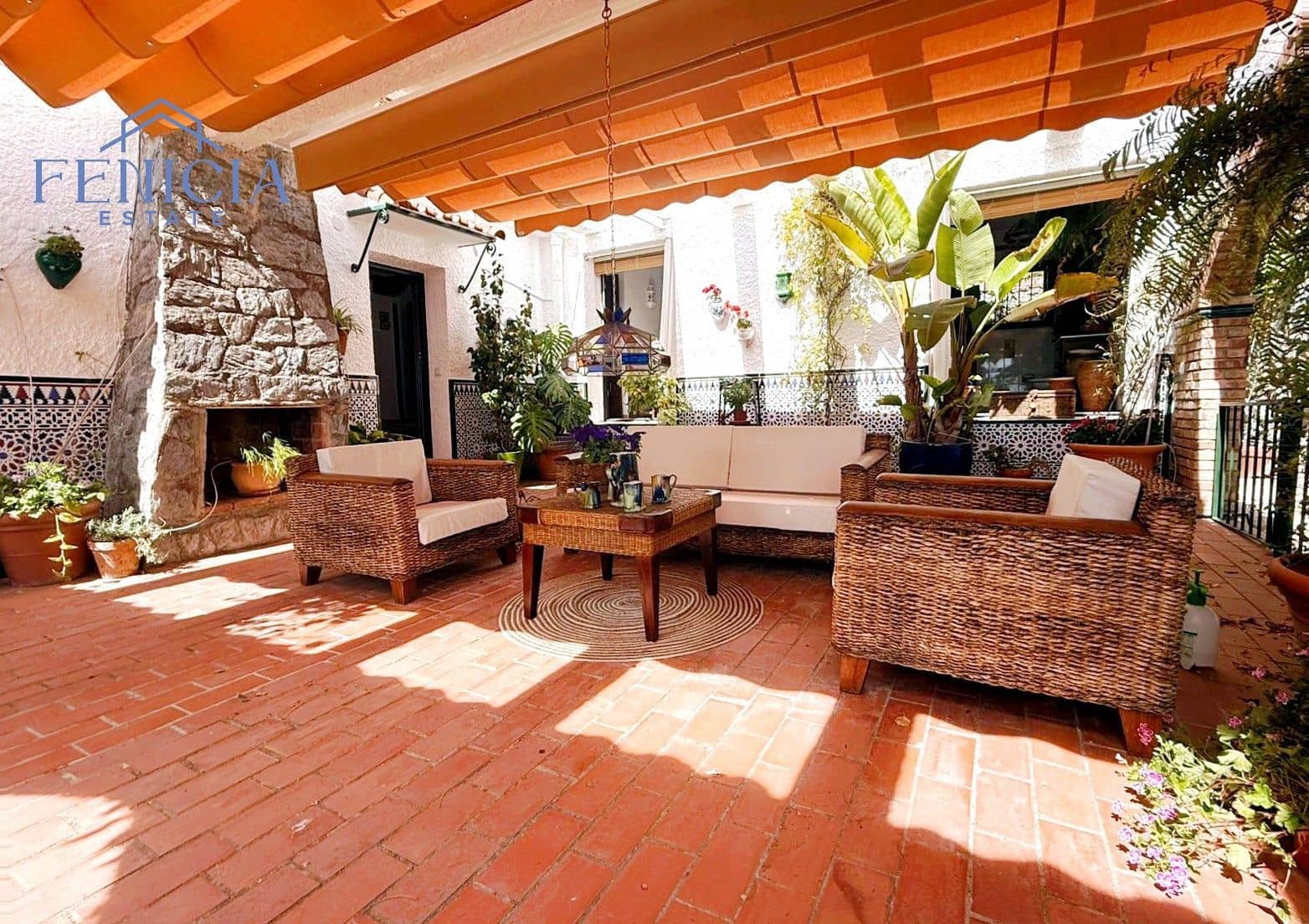 3 sypialnia Willa na sprzedaż w Almunecar z basenem garażem - 650 000 € (Ref: 9790295)