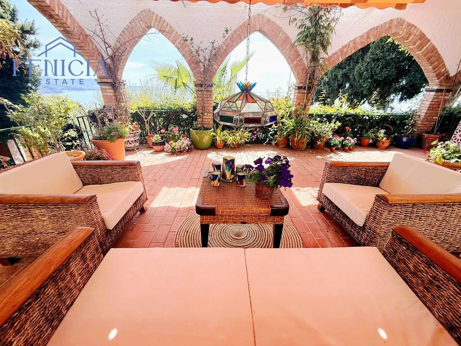 3 sypialnia Willa na sprzedaż w Almunecar z basenem garażem - 650 000 € (Ref: 9790295)