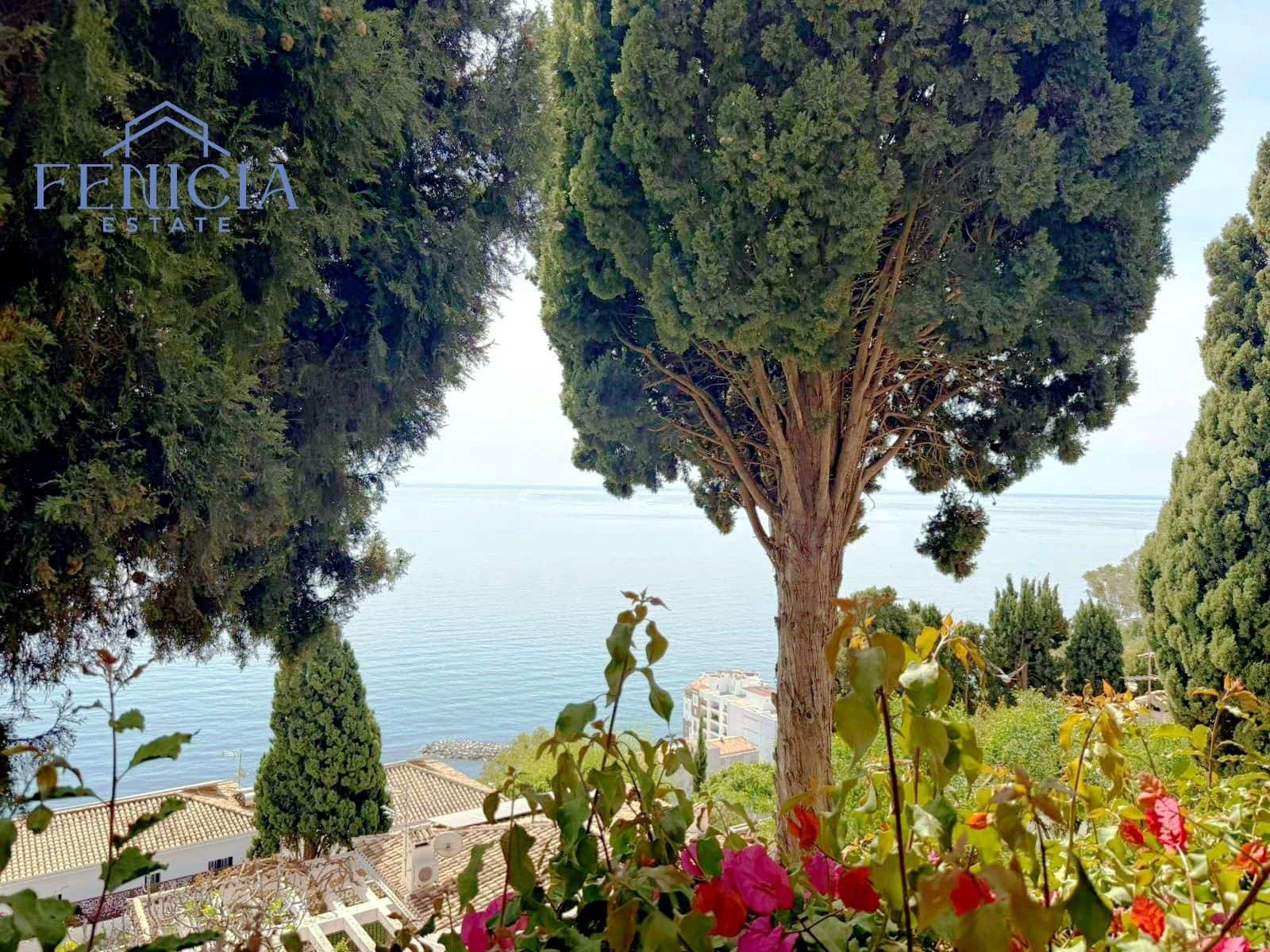 3 sypialnia Willa na sprzedaż w Almunecar z basenem garażem - 650 000 € (Ref: 9790295)