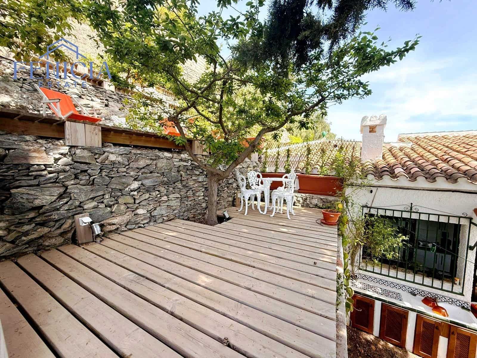 3 sypialnia Willa na sprzedaż w Almunecar z basenem garażem - 650 000 € (Ref: 9790295)