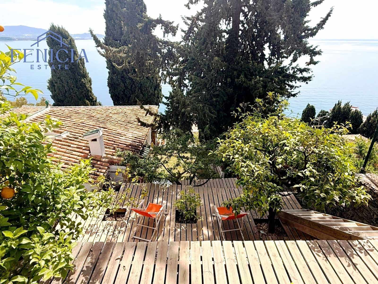 3 sypialnia Willa na sprzedaż w Almunecar z basenem garażem - 650 000 € (Ref: 9790295)