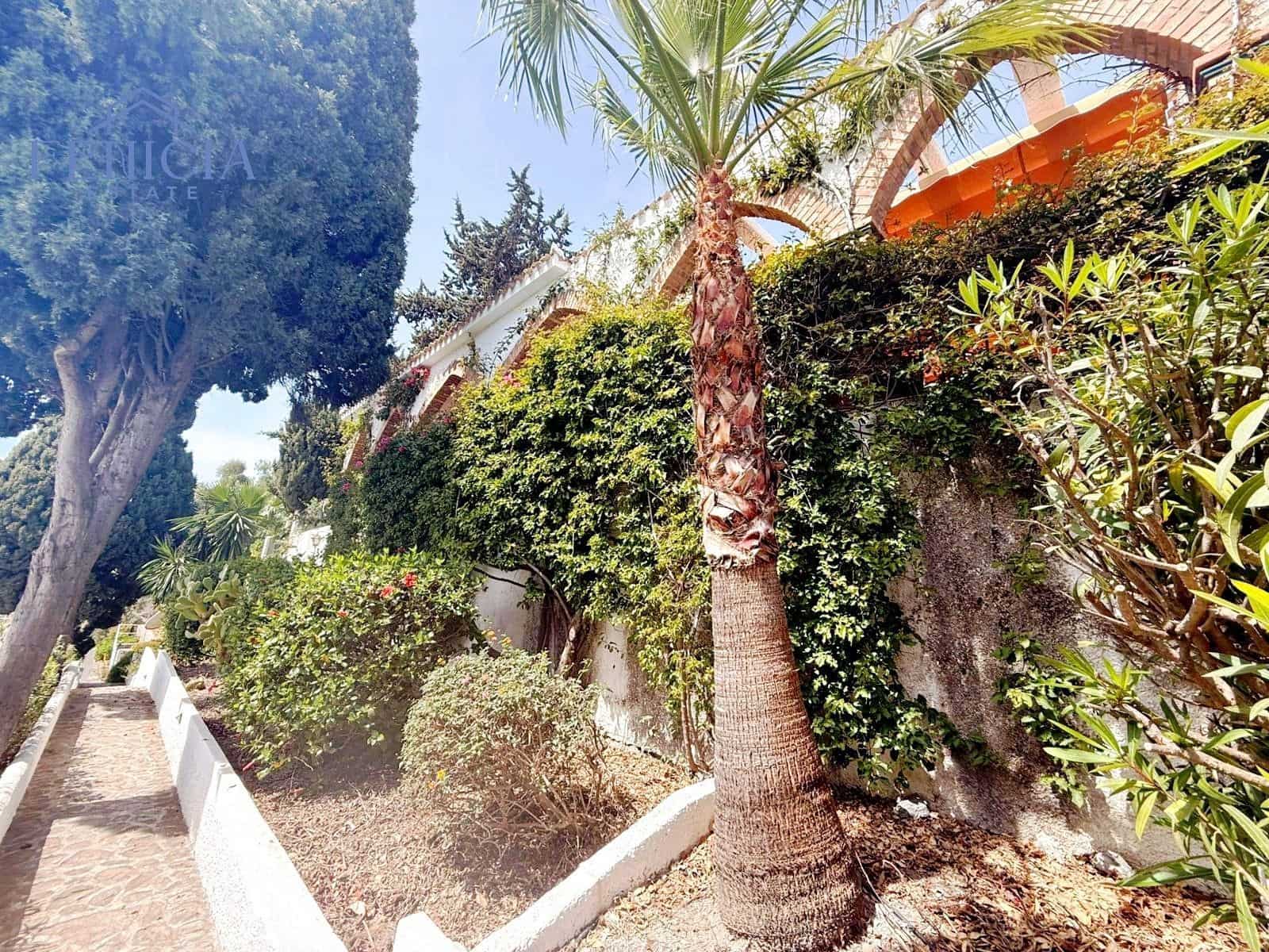 3 sypialnia Willa na sprzedaż w Almunecar z basenem garażem - 650 000 € (Ref: 9790295)