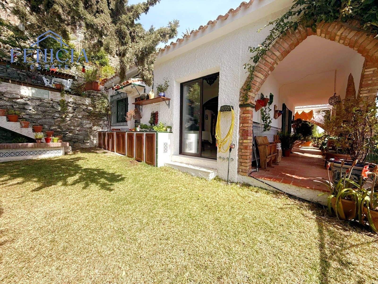 3 sypialnia Willa na sprzedaż w Almunecar z basenem garażem - 650 000 € (Ref: 9790295)