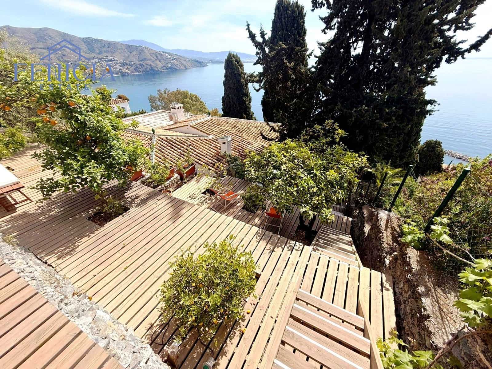 3 sypialnia Willa na sprzedaż w Almunecar z basenem garażem - 650 000 € (Ref: 9790295)