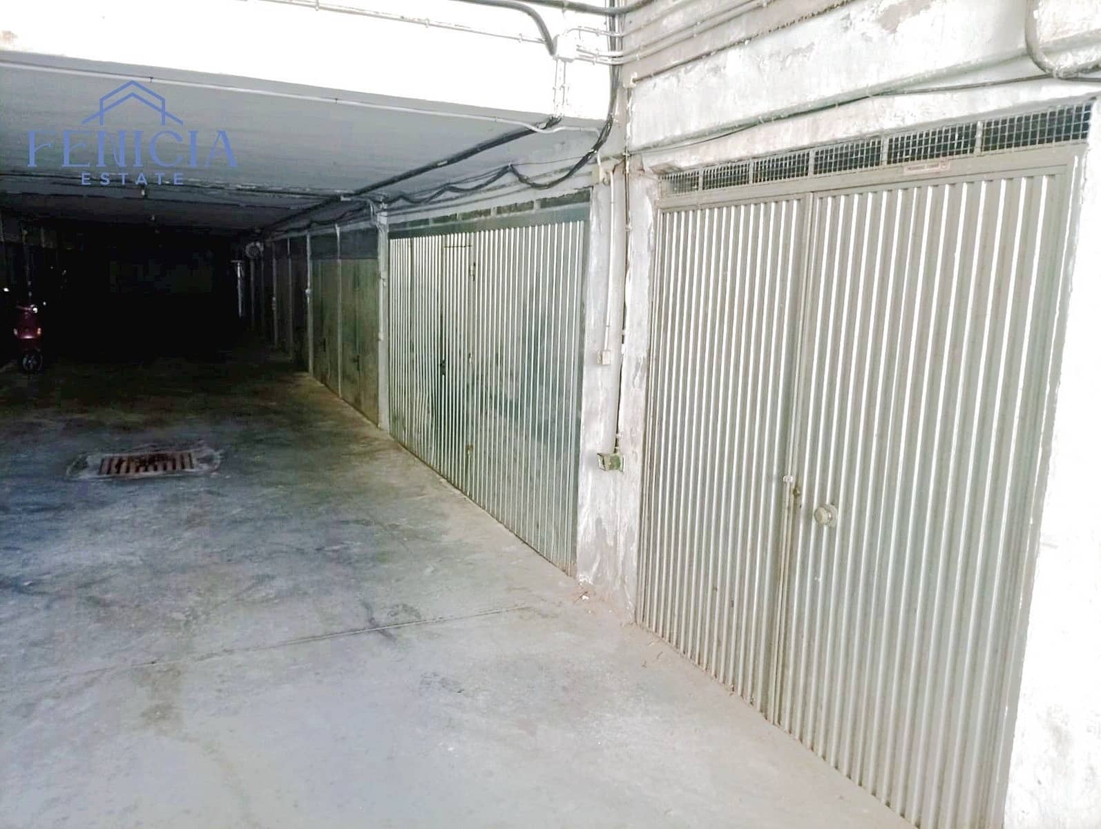 Garage zu verkaufen in La Herradura - 89.900 € (Ref: 9811282)