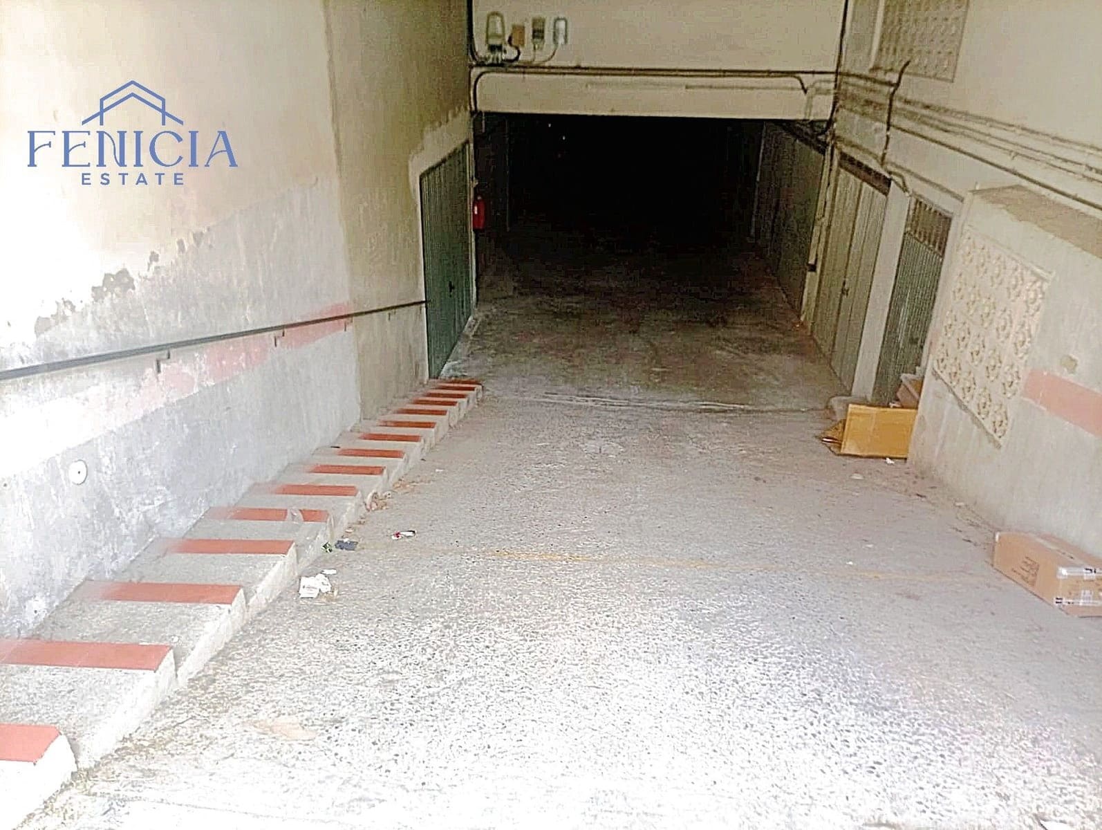 Garage zu verkaufen in La Herradura - 89.900 € (Ref: 9811282)