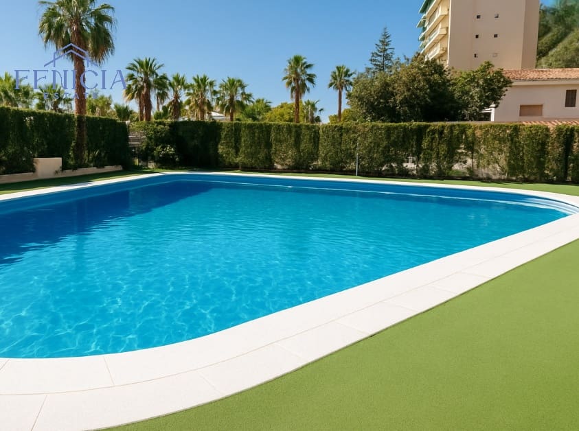 Piso de 1 habitación en Almuñécar en venta con piscina - 235.000 € (Ref: 9838929)
