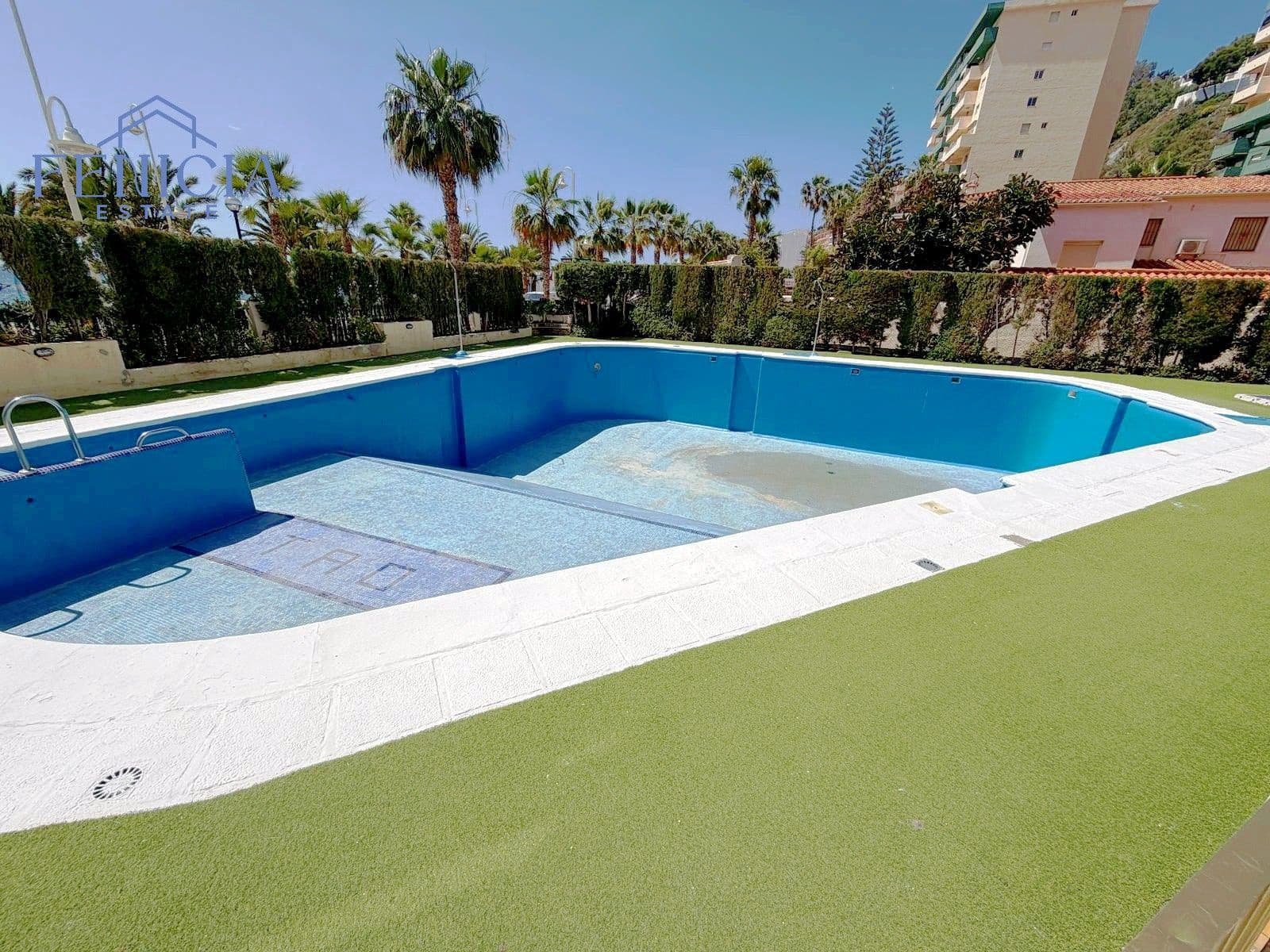 Piso de 1 habitación en Almuñécar en venta con piscina - 235.000 € (Ref: 9838929)