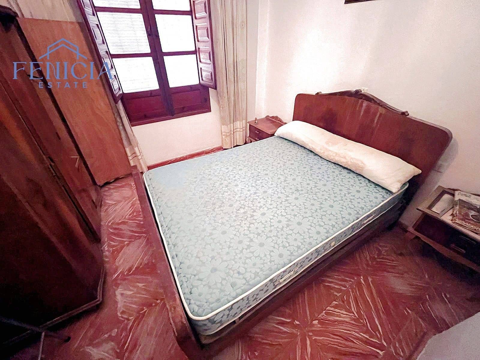 3 bedroom Townhouse for sale in Otivar - € 50,000 (Ref: 9838930)