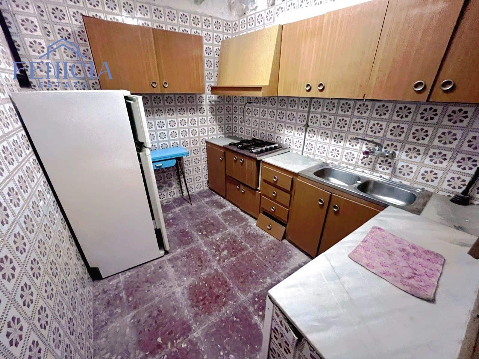 3 bedroom Townhouse for sale in Otivar - € 50,000 (Ref: 9838930)