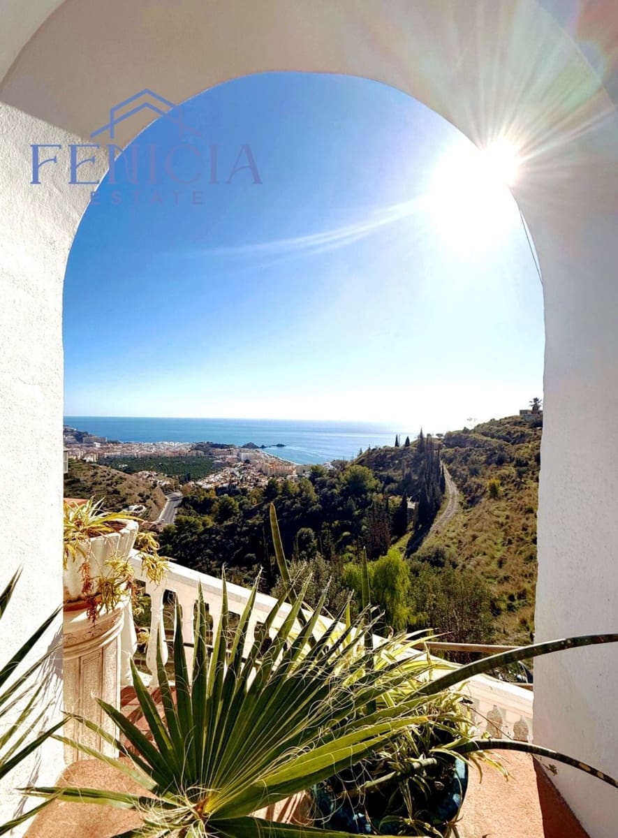 3 bedroom Villa for sale in Almunecar with garage - € 550,000 (Ref: 9849047)