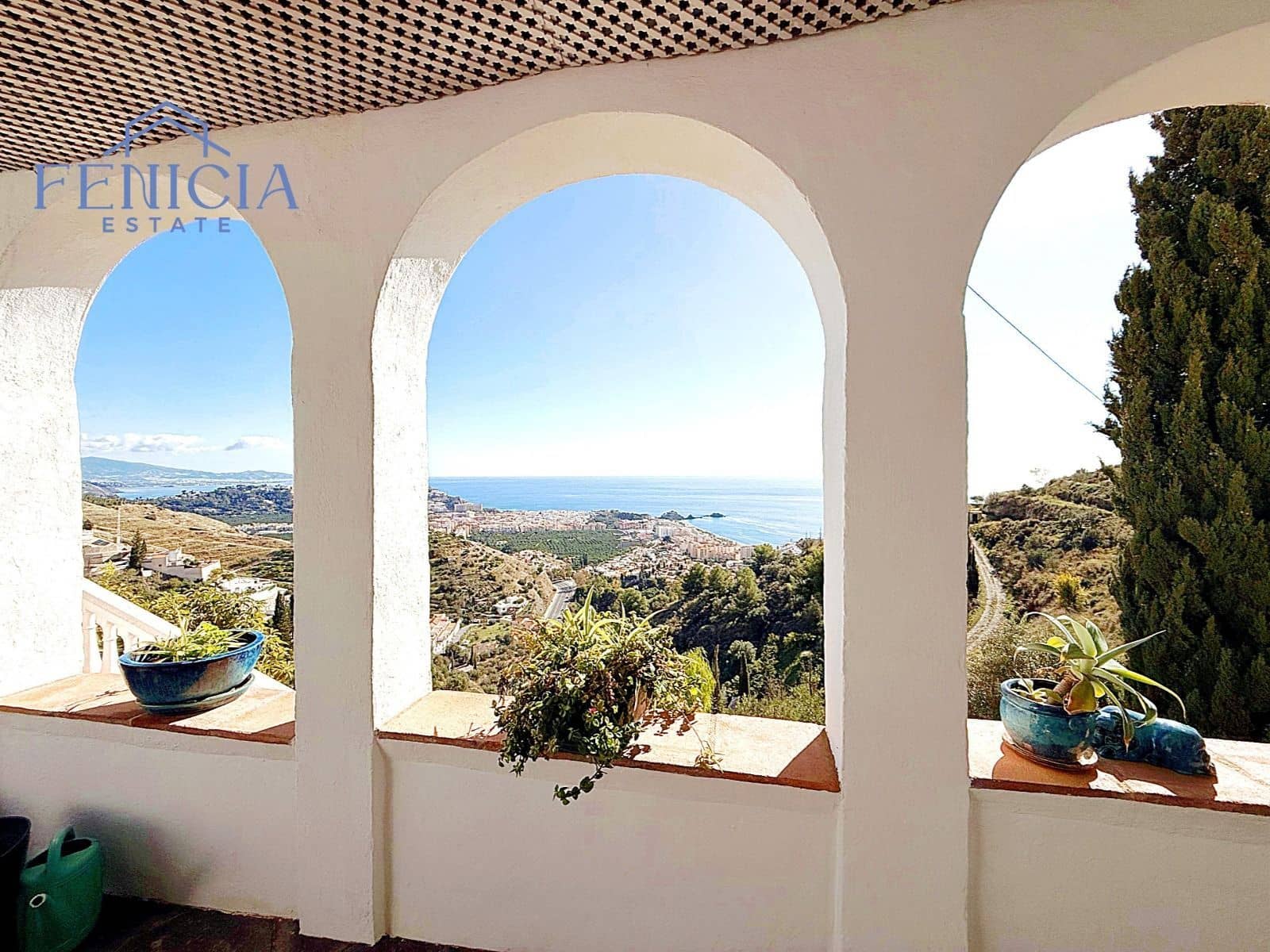 3 bedroom Villa for sale in Almunecar with garage - € 550,000 (Ref: 9849047)