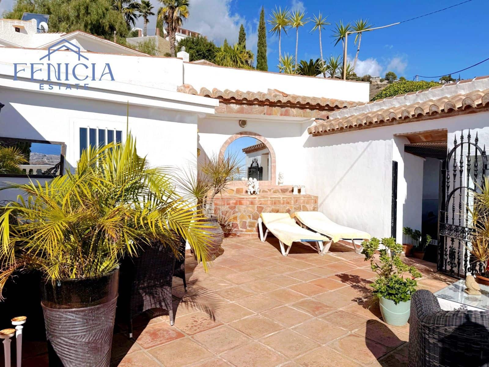 3 bedroom Villa for sale in Almunecar with garage - € 550,000 (Ref: 9849047)