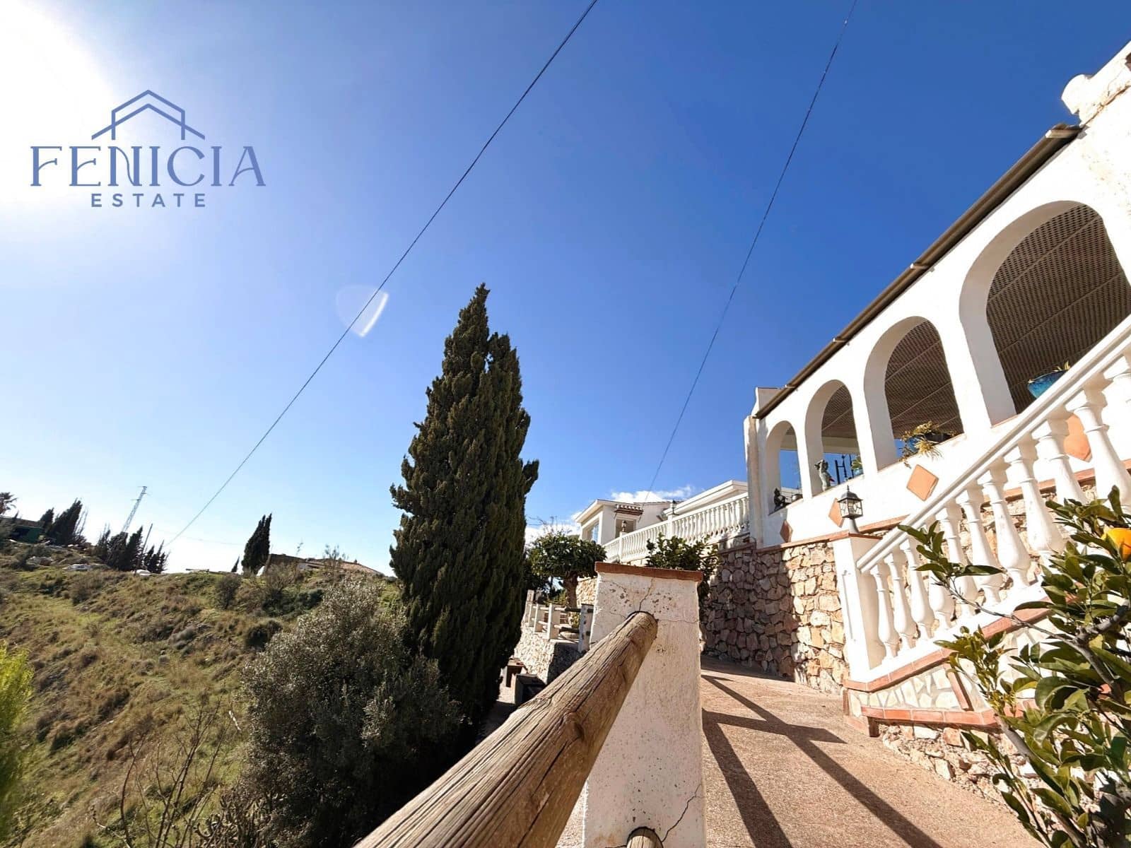 3 bedroom Villa for sale in Almunecar with garage - € 550,000 (Ref: 9849047)