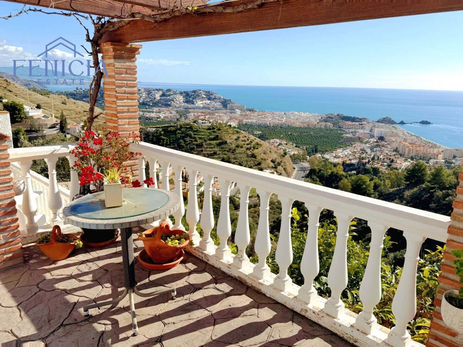 3 bedroom Villa for sale in Almunecar with garage - € 550,000 (Ref: 9849047)