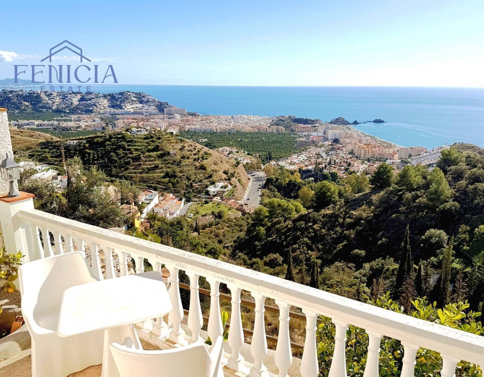 3 bedroom Villa for sale in Almunecar with garage - € 550,000 (Ref: 9849047)