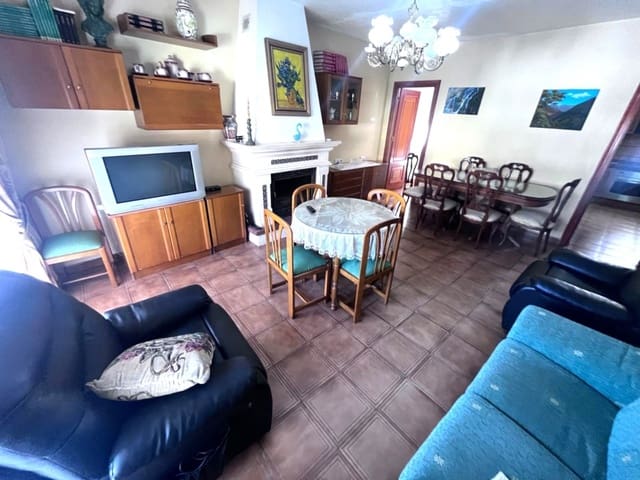 3 makuuhuone Asunto vuokrattavana paikassa Almuñécar - 700 € (Ref: 9856346)