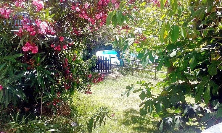 6 bedroom Townhouse for sale in Otivar with pool garage - € 280,000 (Ref: 9866553)