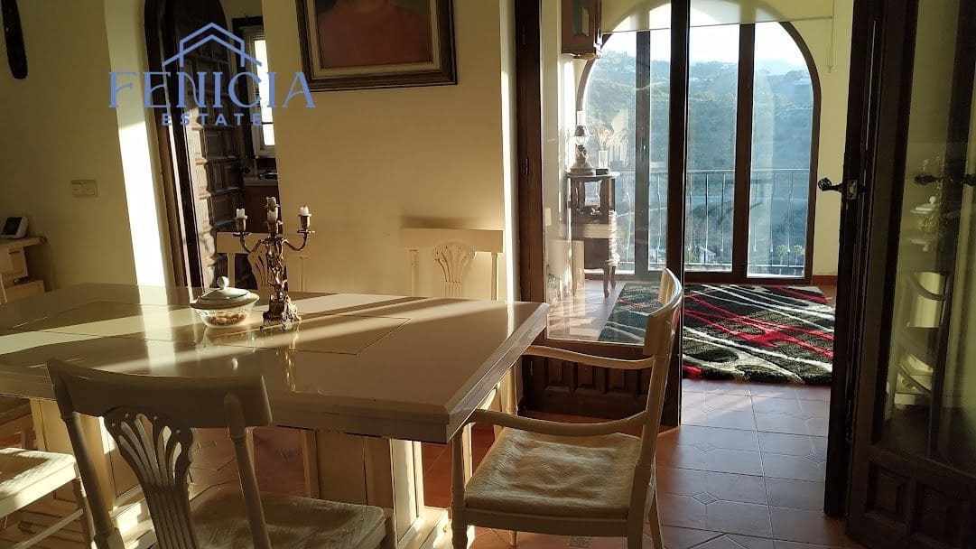 5 slaapkamer Villa te koop in Almunecar met zwembad garage - € 720.000 (Ref: 9866554)