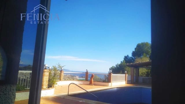 5 slaapkamer Villa te koop in Almuñécar met zwembad garage - € 720.000 (Ref: 9866554)