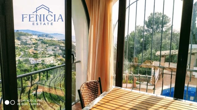 5 slaapkamer Villa te koop in Almuñécar met zwembad garage - € 720.000 (Ref: 9866554)