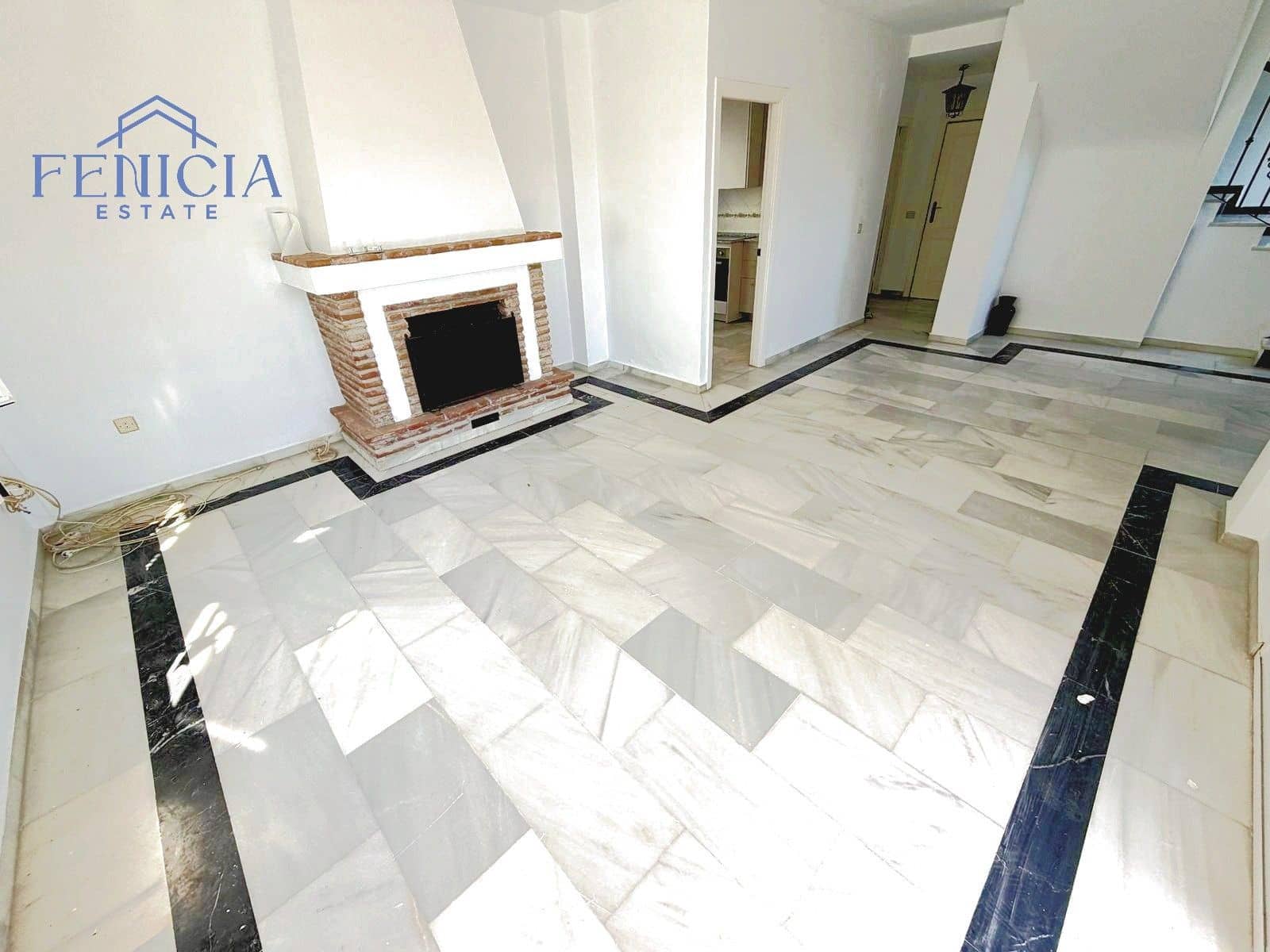 3 bedroom Villa for sale in La Herradura with pool garage - € 590,000 (Ref: 9869844)