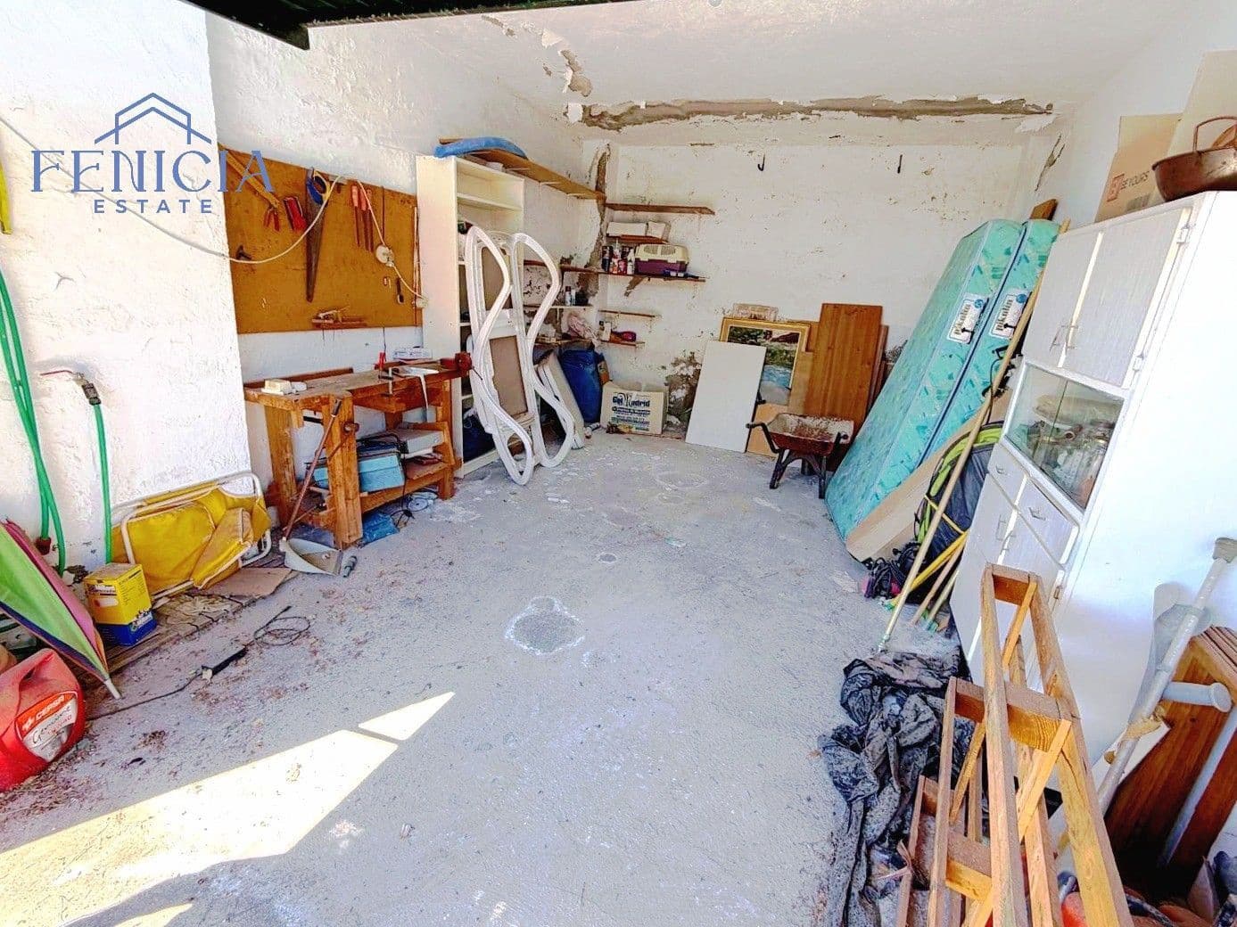 3 bedroom Villa for sale in La Herradura with pool garage - € 590,000 (Ref: 9869844)