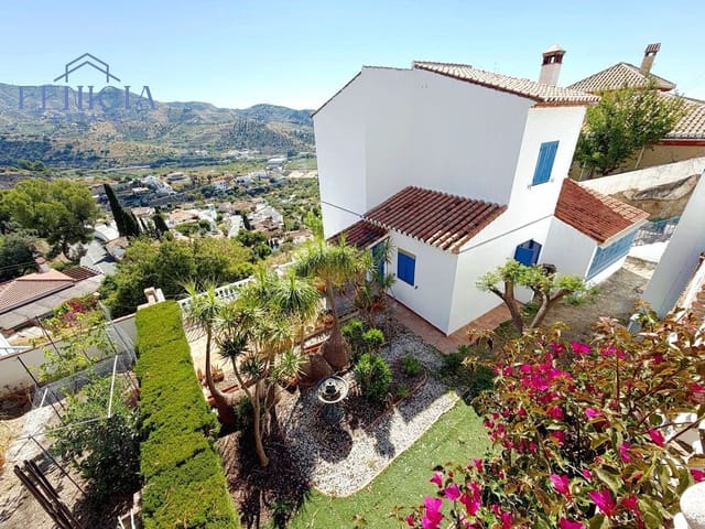 3 bedroom Villa for sale in La Herradura, Almuñécar with pool garage - € 590,000 (Ref: 9869844)
