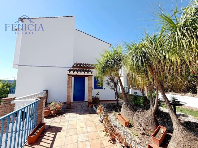 3 bedroom Villa for sale in La Herradura, Almuñécar with pool garage - € 590,000 (Ref: 9869844)